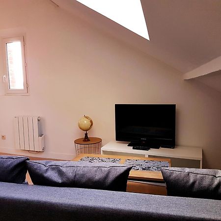 Sw Cosy Apart - Chambly Persan Roissy Eksteriør bilde