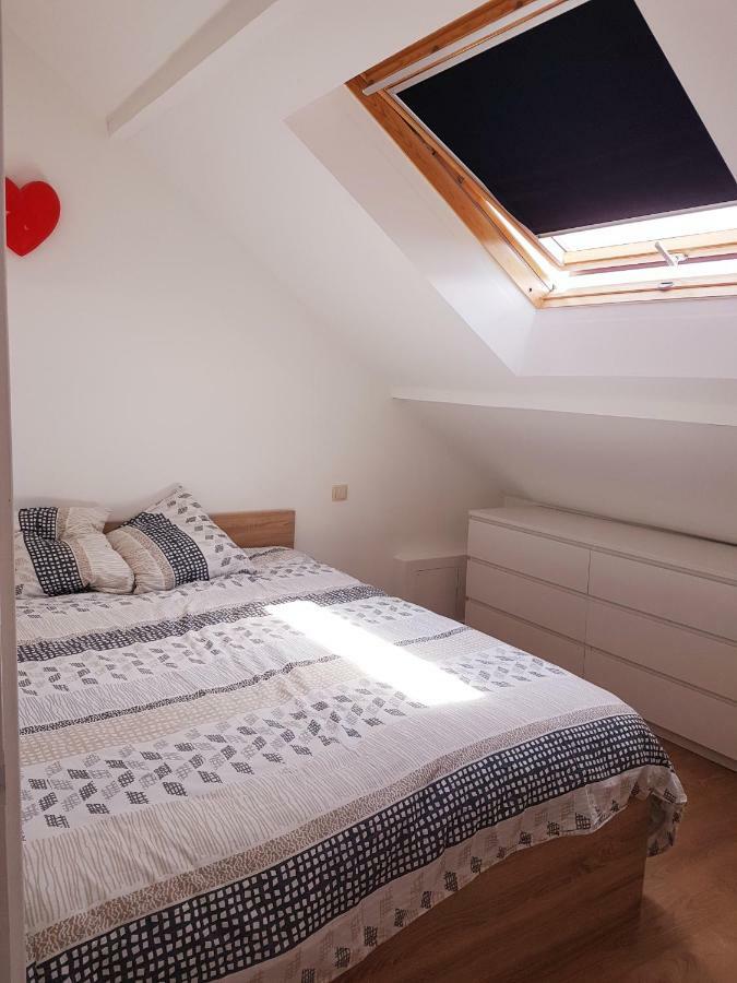 Sw Cosy Apart - Chambly Persan Roissy Eksteriør bilde