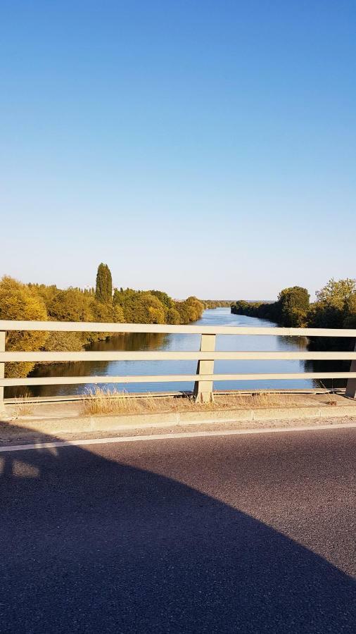 Sw Cosy Apart - Chambly Persan Roissy Rom bilde
